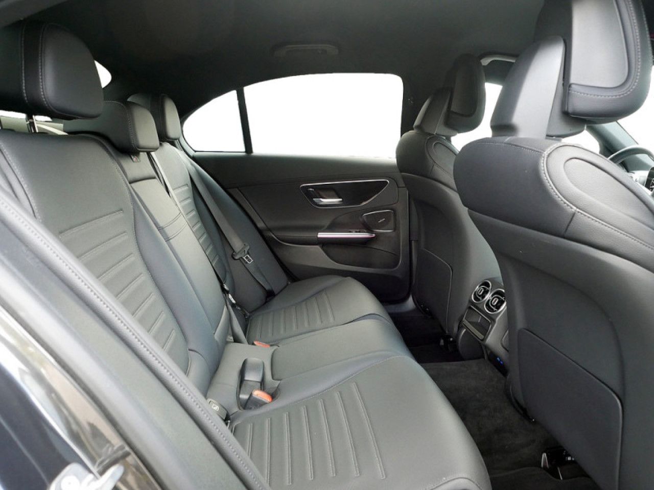 Mercedes-Benz C-Klasse – Bild 6