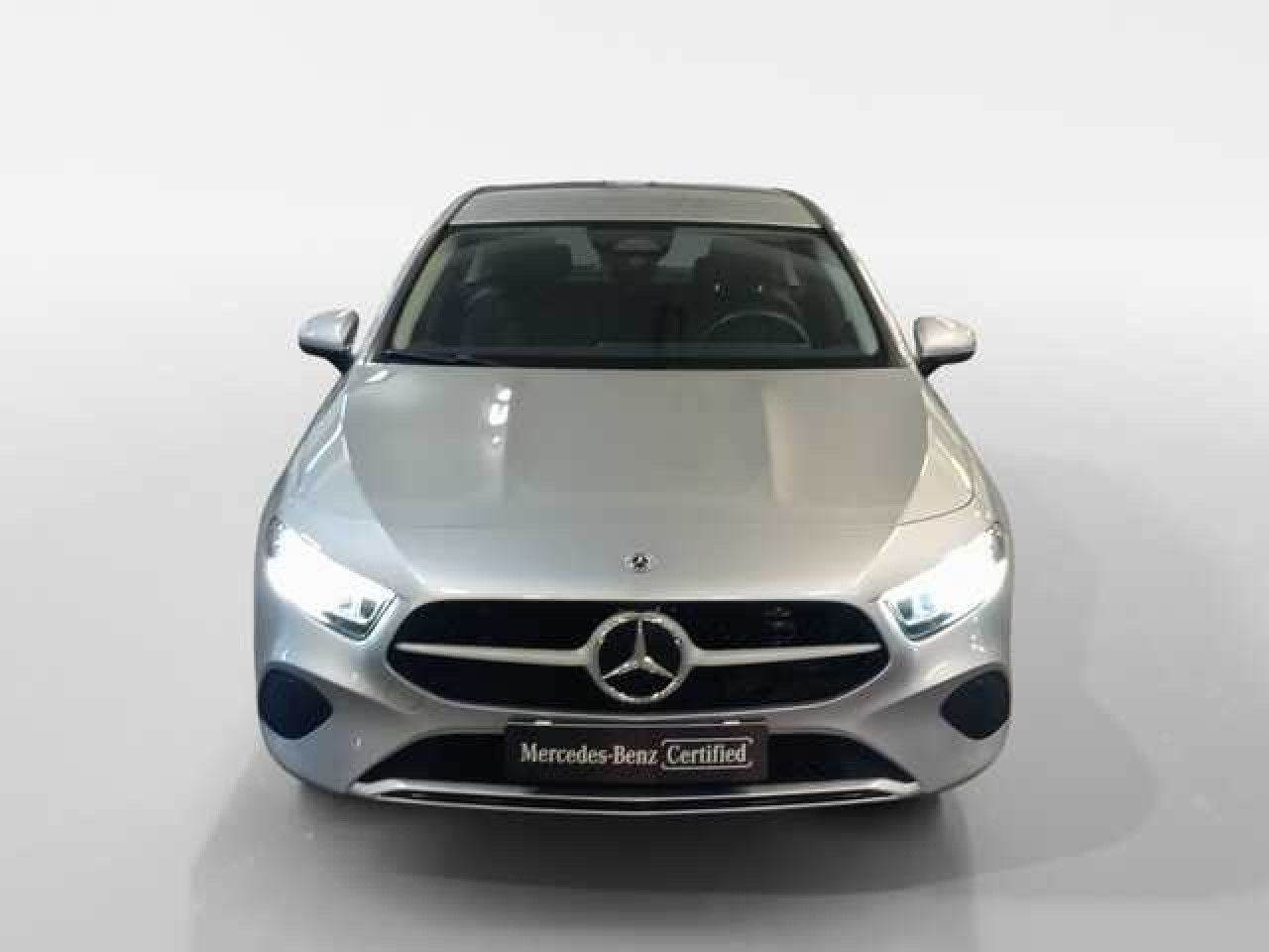 Imagem do ve&iacute;culo 5 / 14