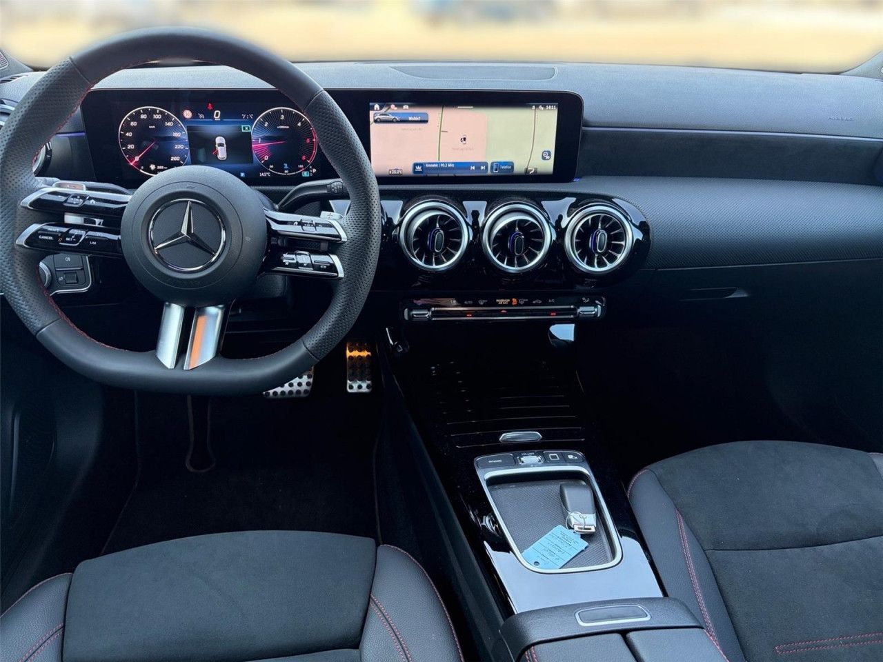 Fahrzeugbild 16 / 21