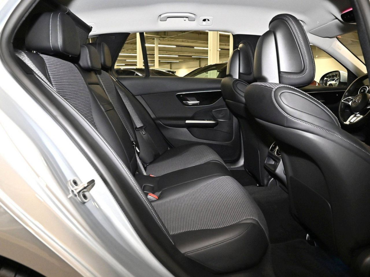 Mercedes-Benz C-Klasse – Bild 8