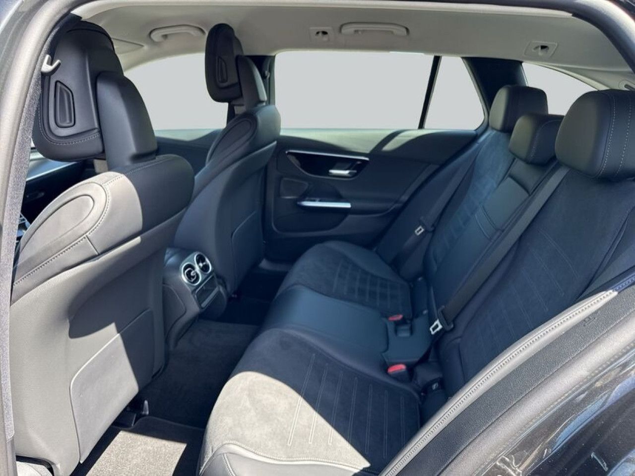 Mercedes-Benz C-Klasse – Bild 11
