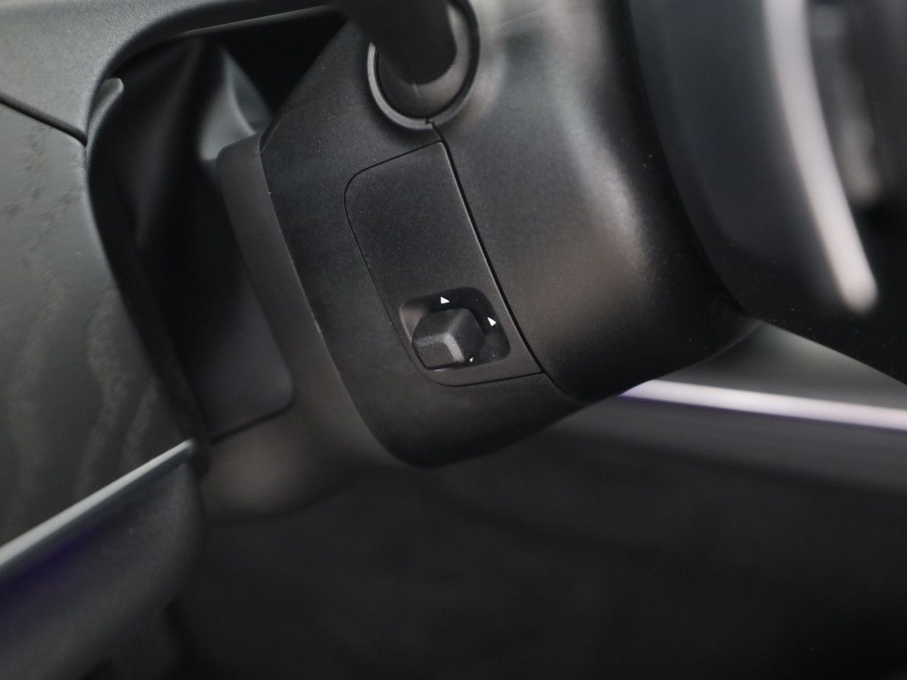 Mercedes-Benz E-Klasse – Bild 23