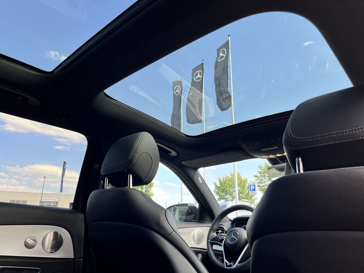 Mercedes-Benz E-Klasse – Bild 21