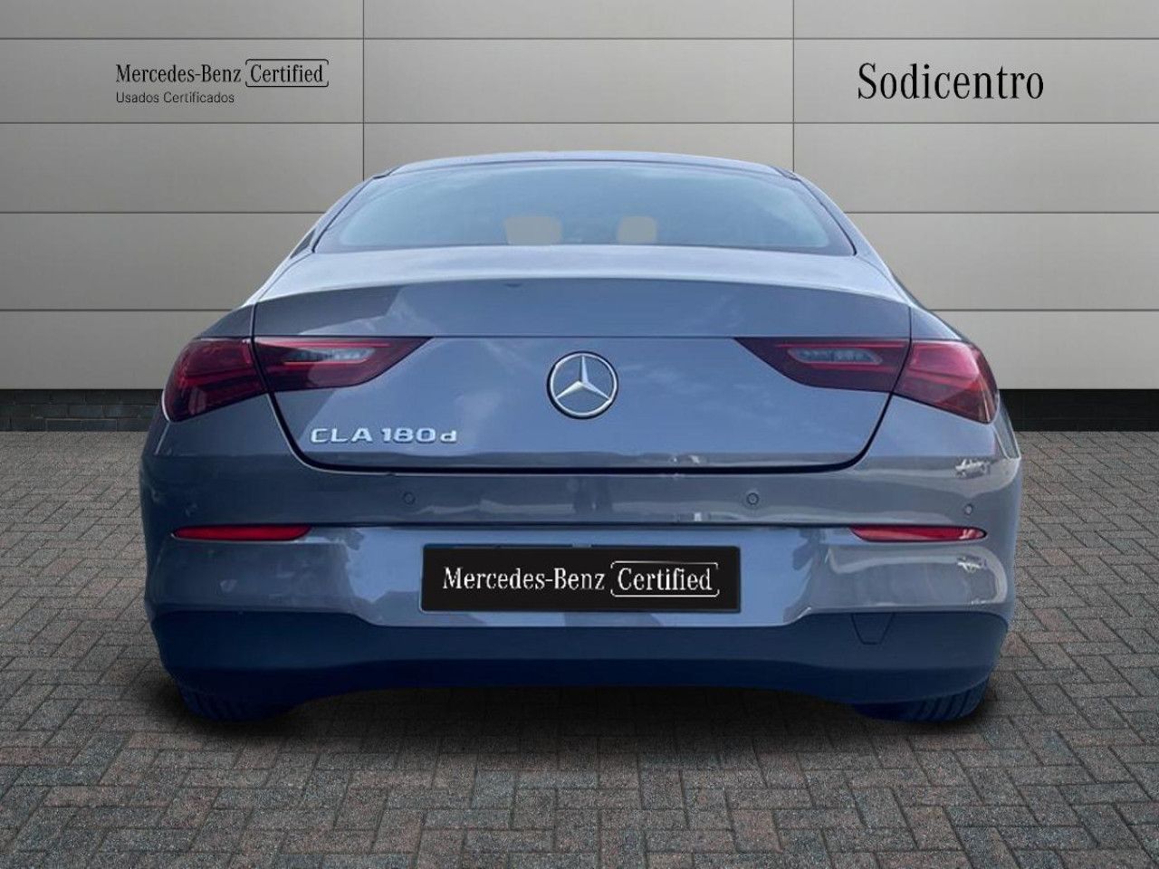 Imagem do ve&iacute;culo 8 / 20