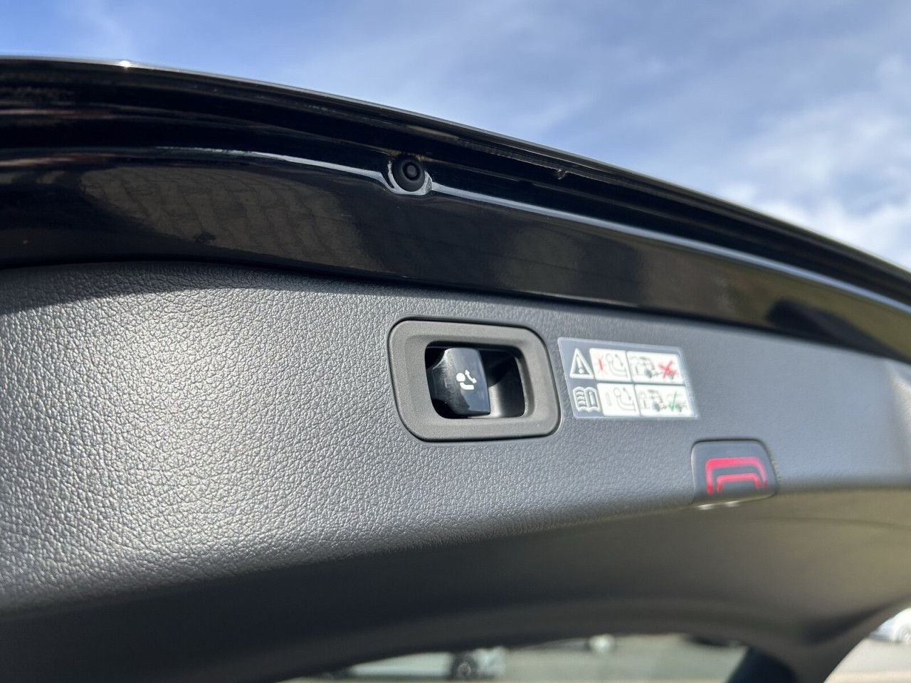Mercedes-Benz C-Klasse – Bild 23
