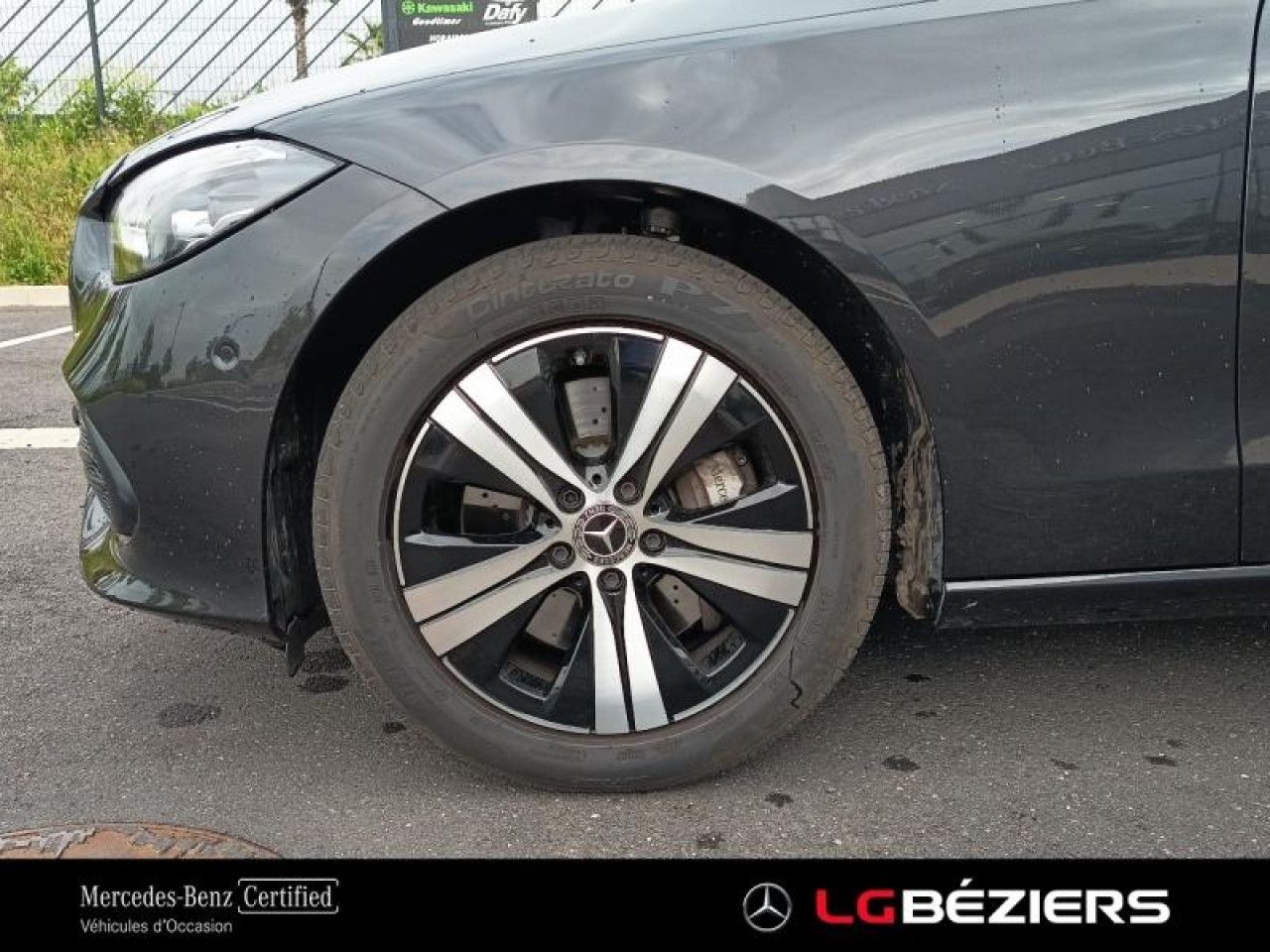 Photo du v&eacute;hicule 17 / 18