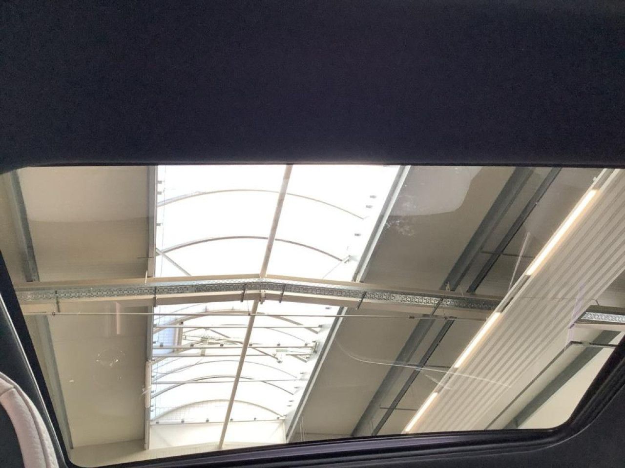 Fahrzeugbild 18 / 19