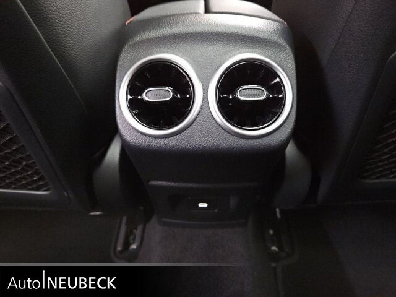 Fahrzeugbild 18 / 27