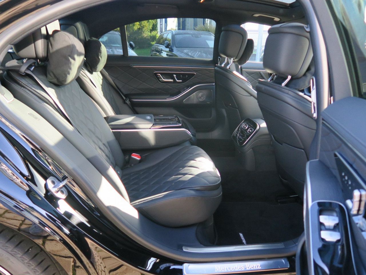 Mercedes-Benz S-Klasse – Bild 8