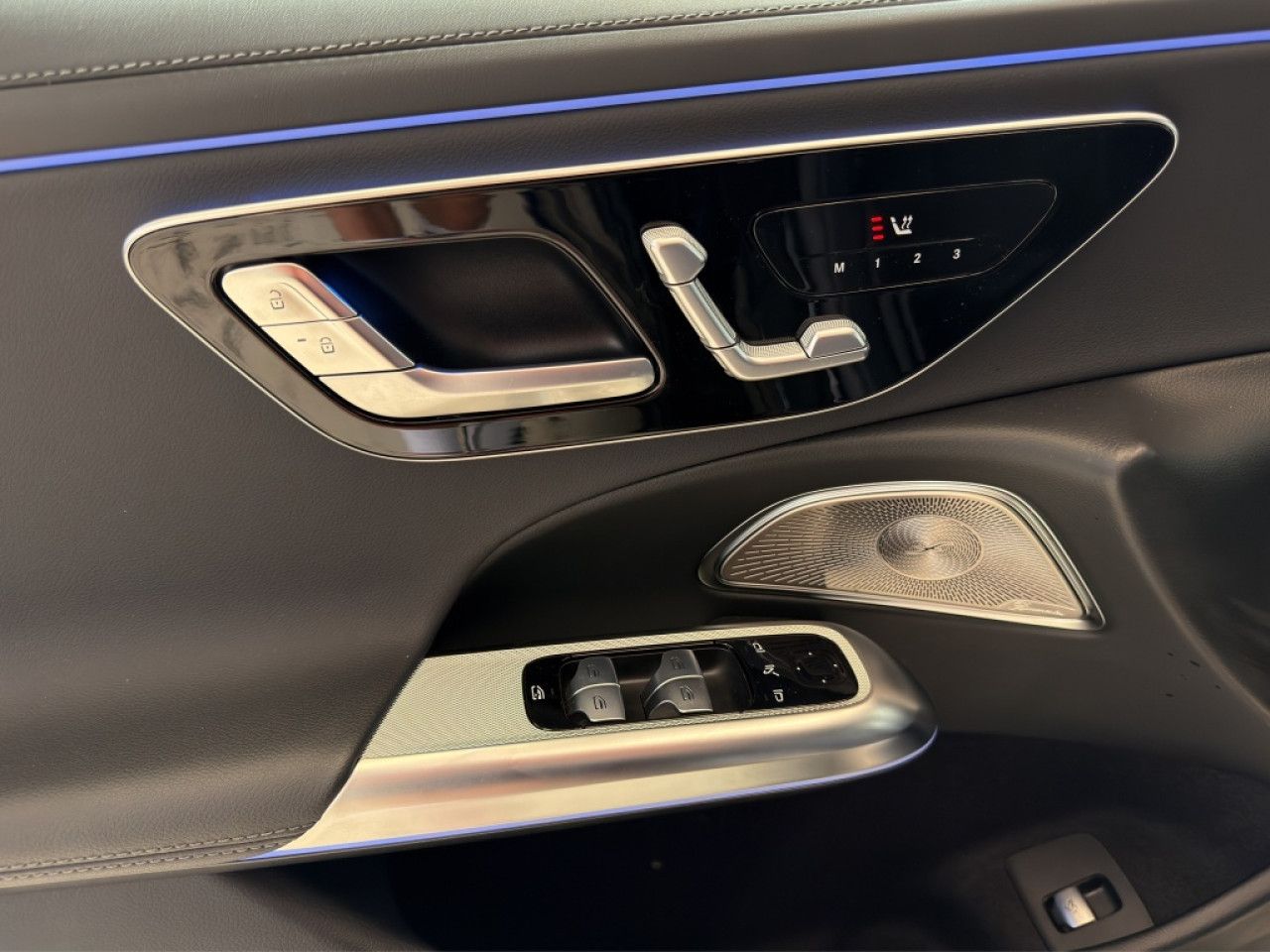 Mercedes-Benz E-Klasse – Bild 6