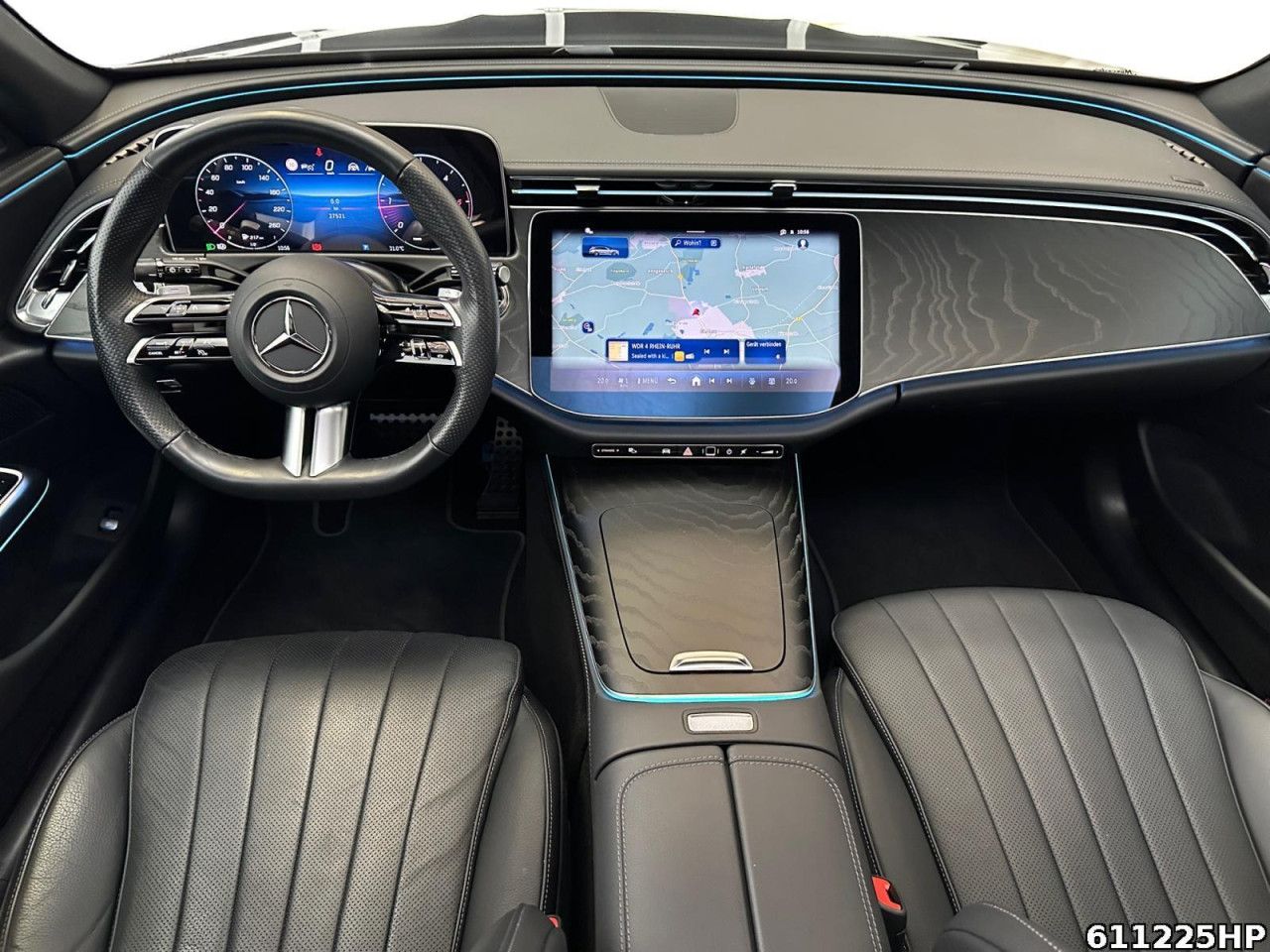 Mercedes-Benz E-Klasse – Bild 8