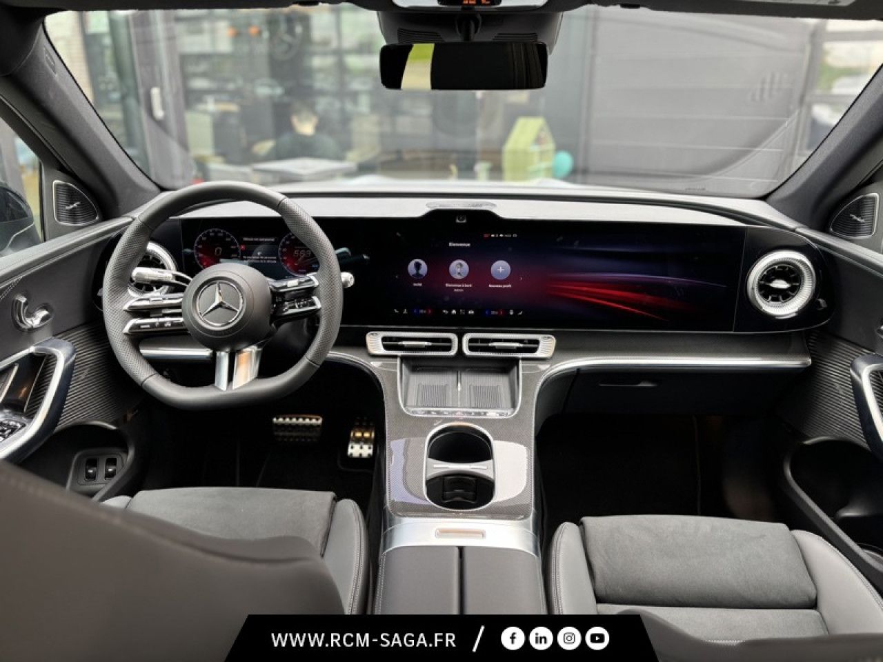 Photo du v&eacute;hicule 10 / 18