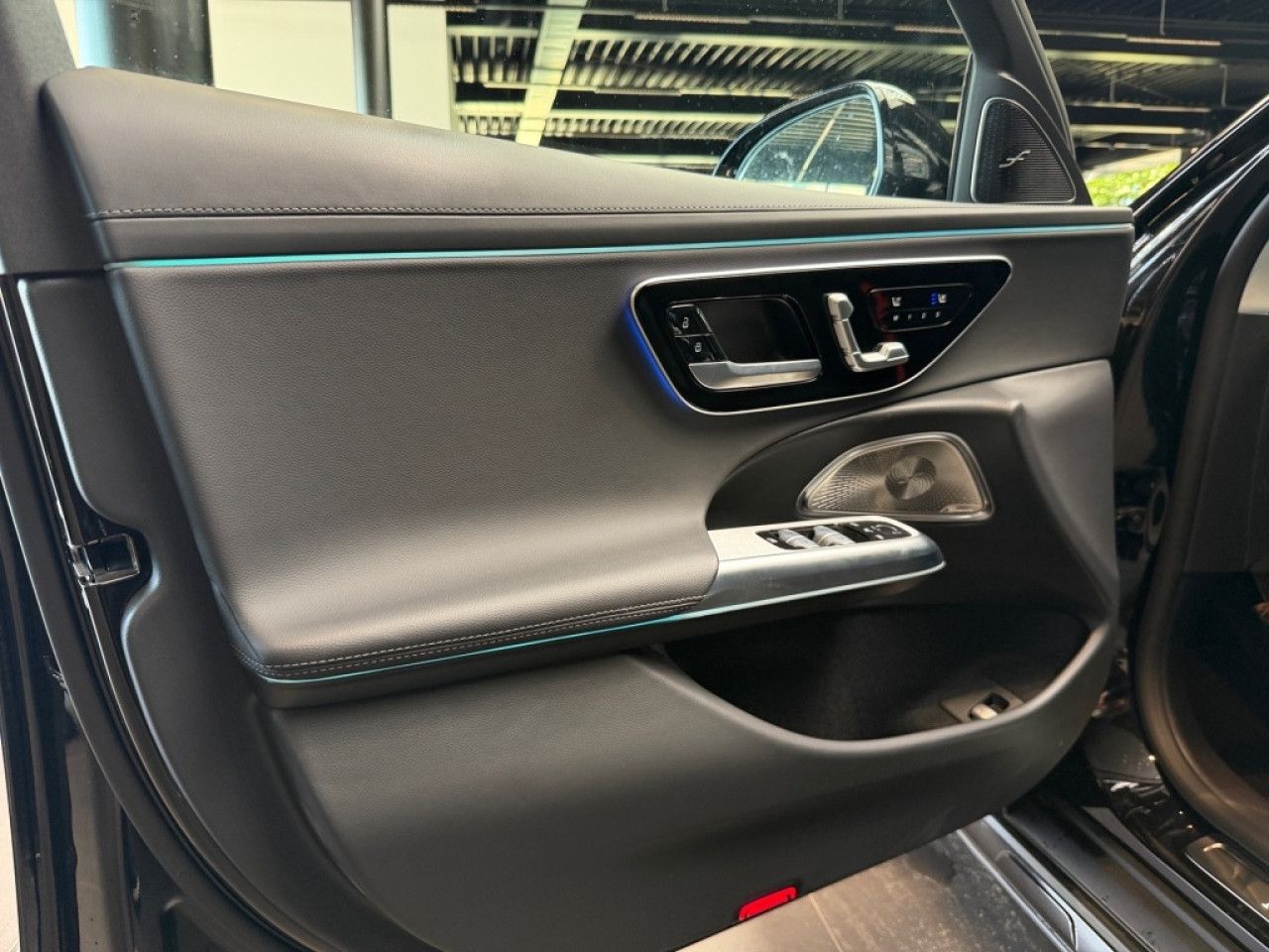 Mercedes-Benz E-Klasse – Bild 4