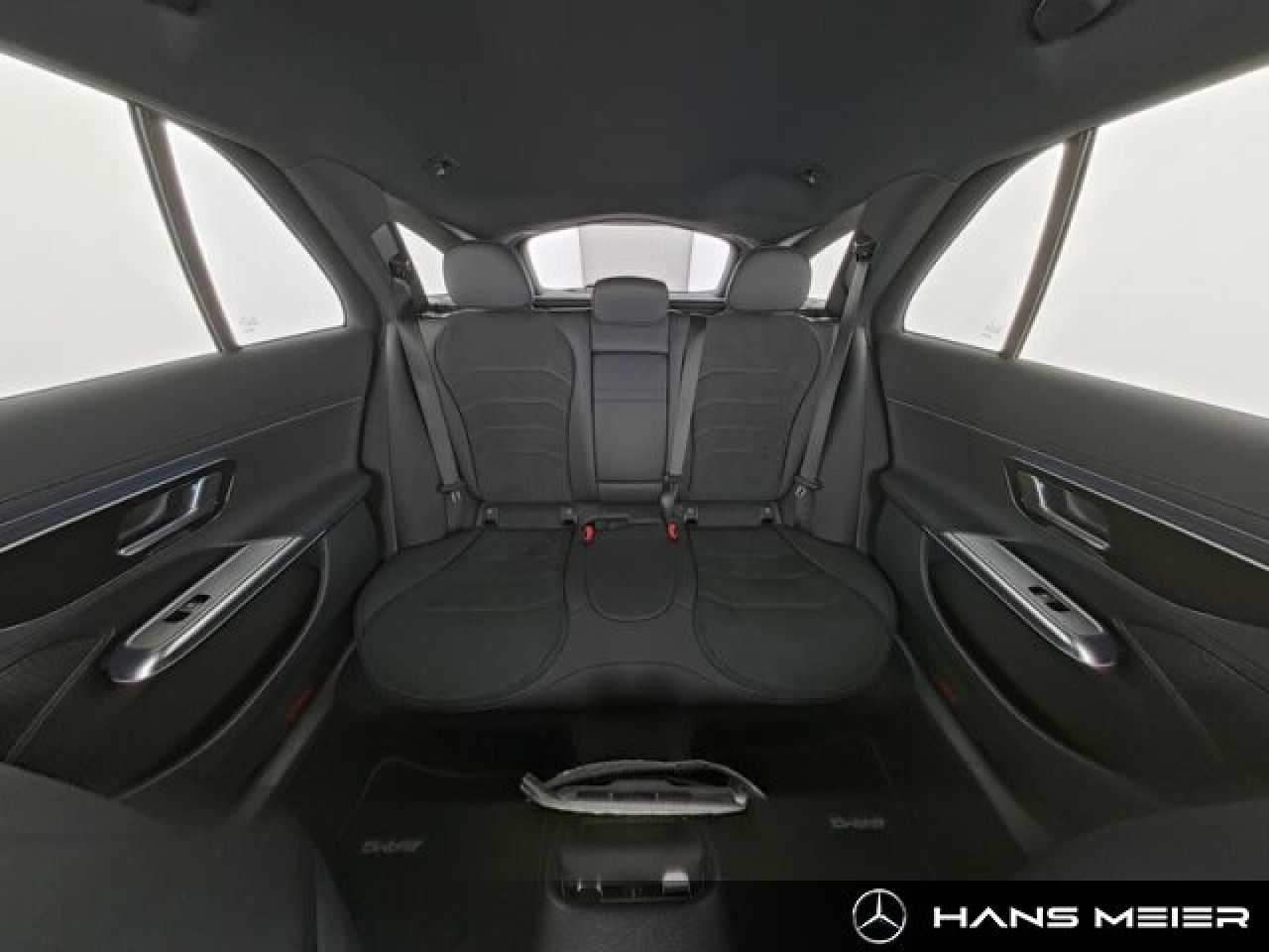 Mercedes-Benz E-Klasse – Bild 10