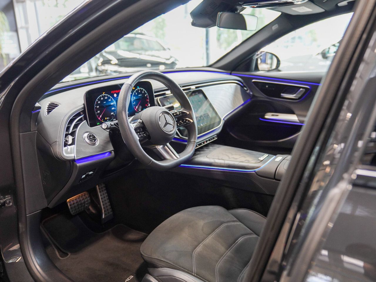 Mercedes-Benz E-Klasse – Bild 17