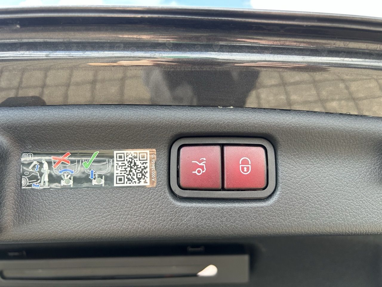 Mercedes-Benz C-Klasse – Bild 24