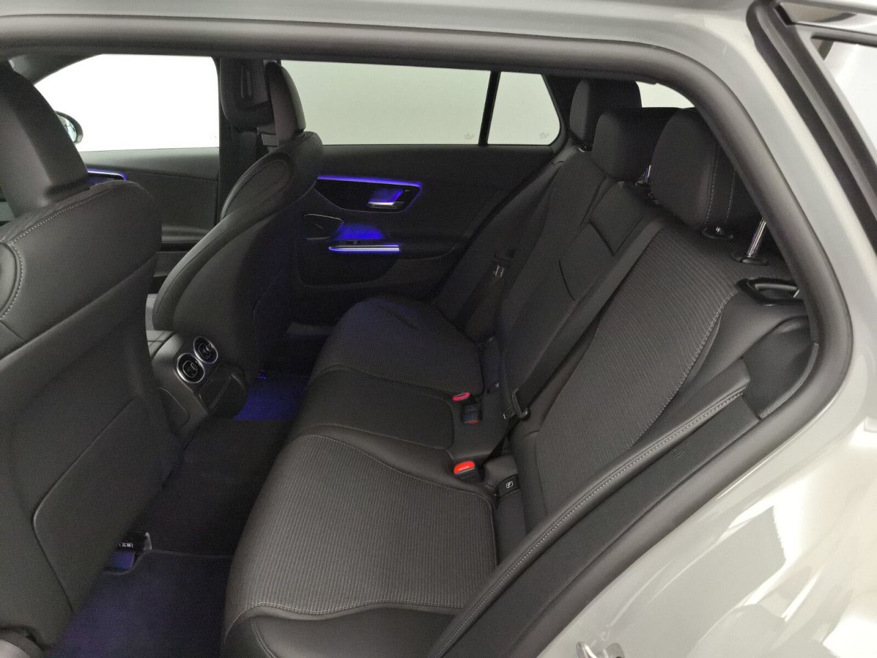 Mercedes-Benz C-Klasse – Bild 12