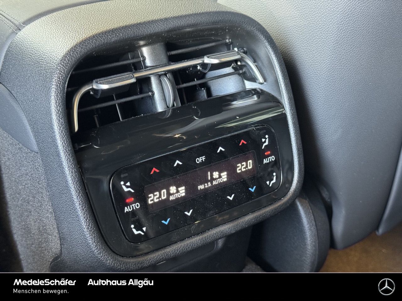 Mercedes-Benz E-Klasse – Bild 13