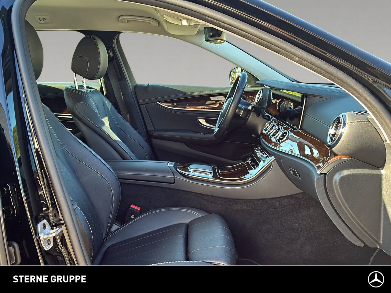 Mercedes-Benz E-Klasse – Bild 12