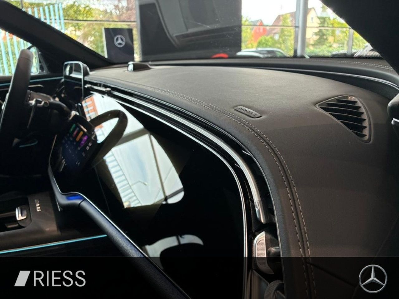 Mercedes-Benz E-Klasse – Bild 11