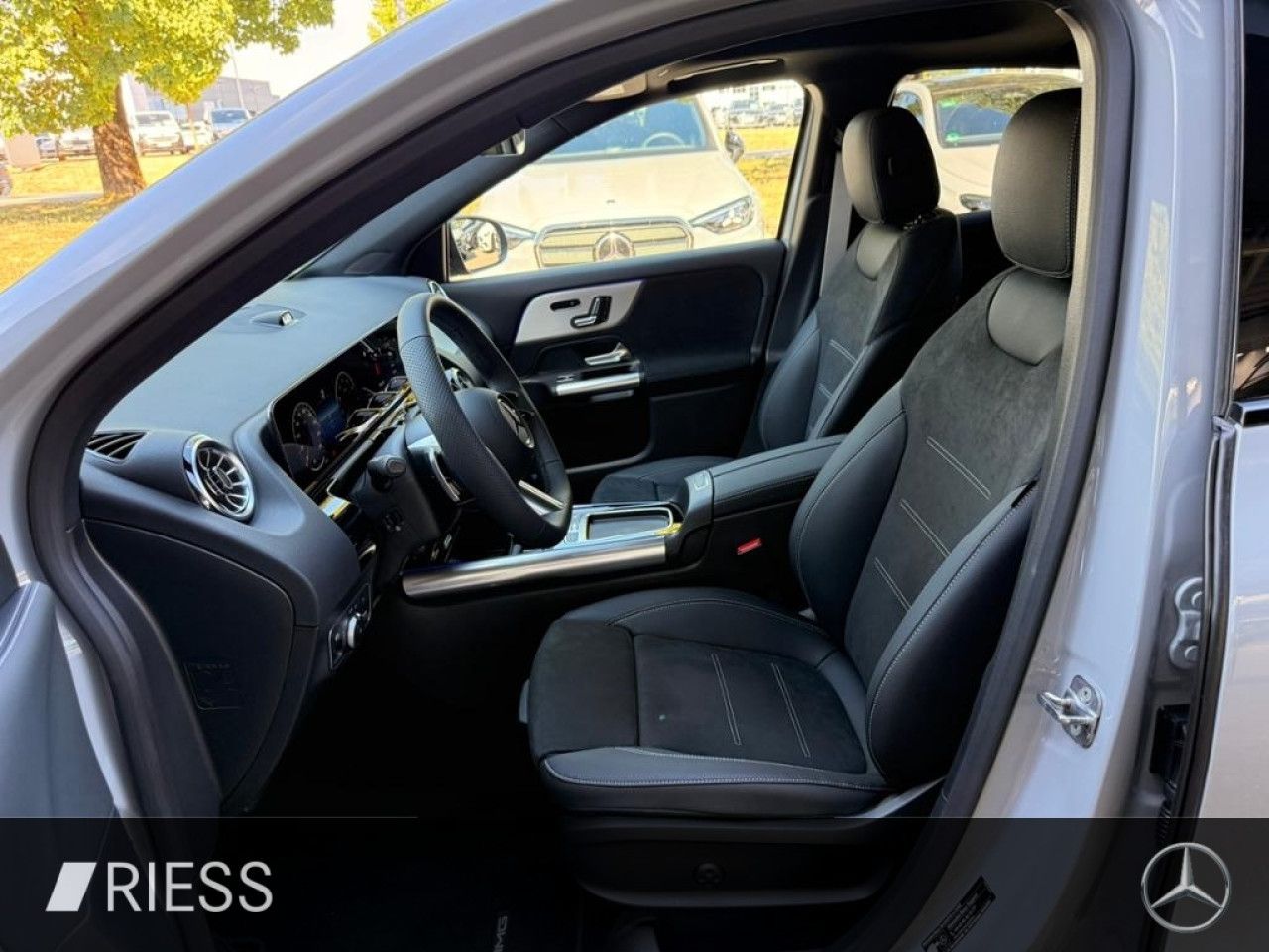Mercedes-Benz GLA – Bild 2