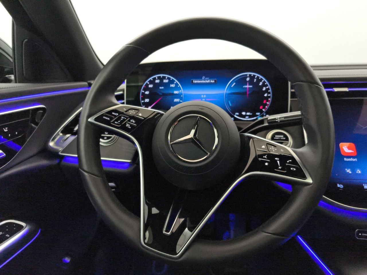 Mercedes-Benz E-Klasse – Bild 16