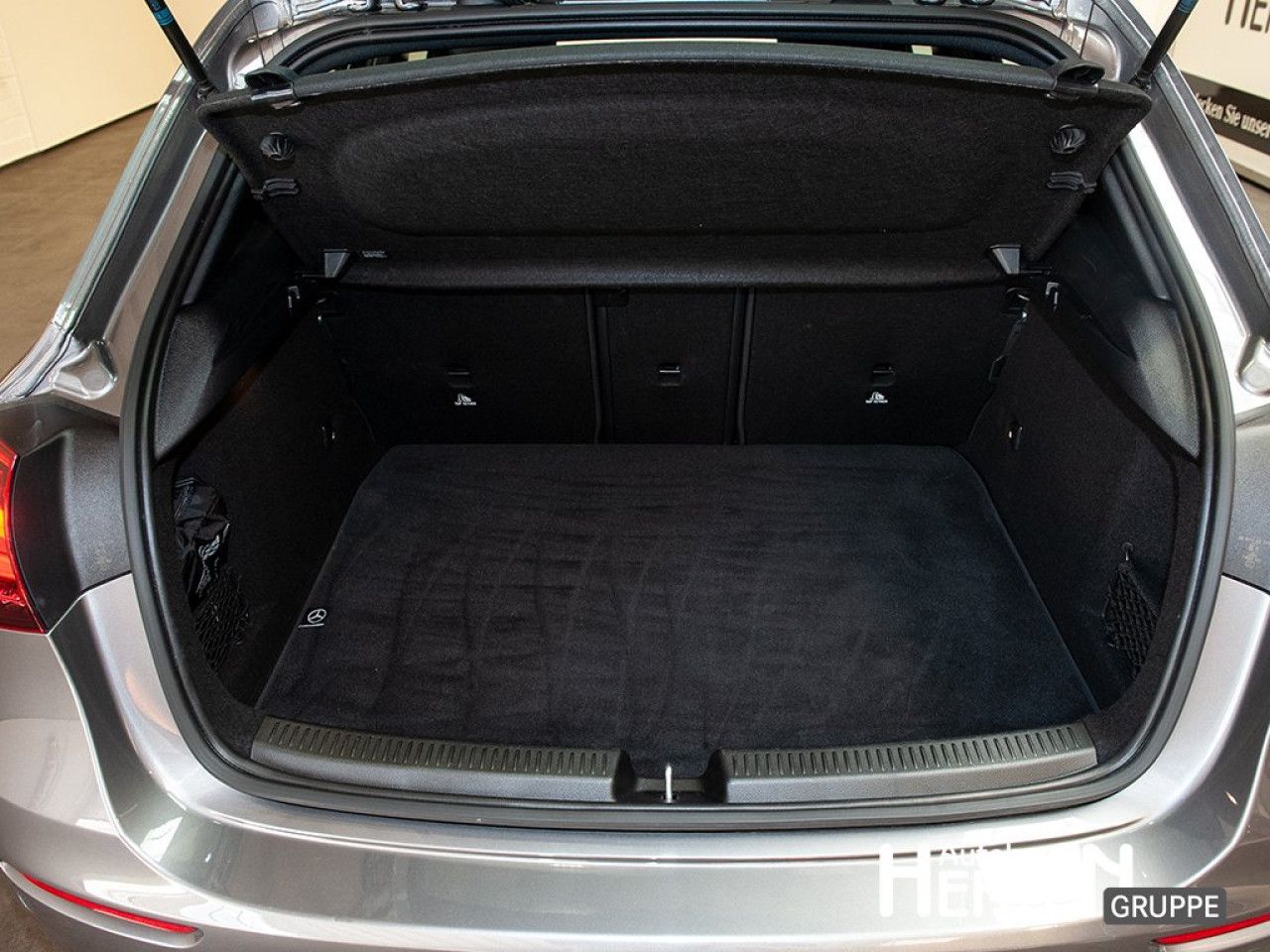 Mercedes-Benz A-Klasse – Bild 16