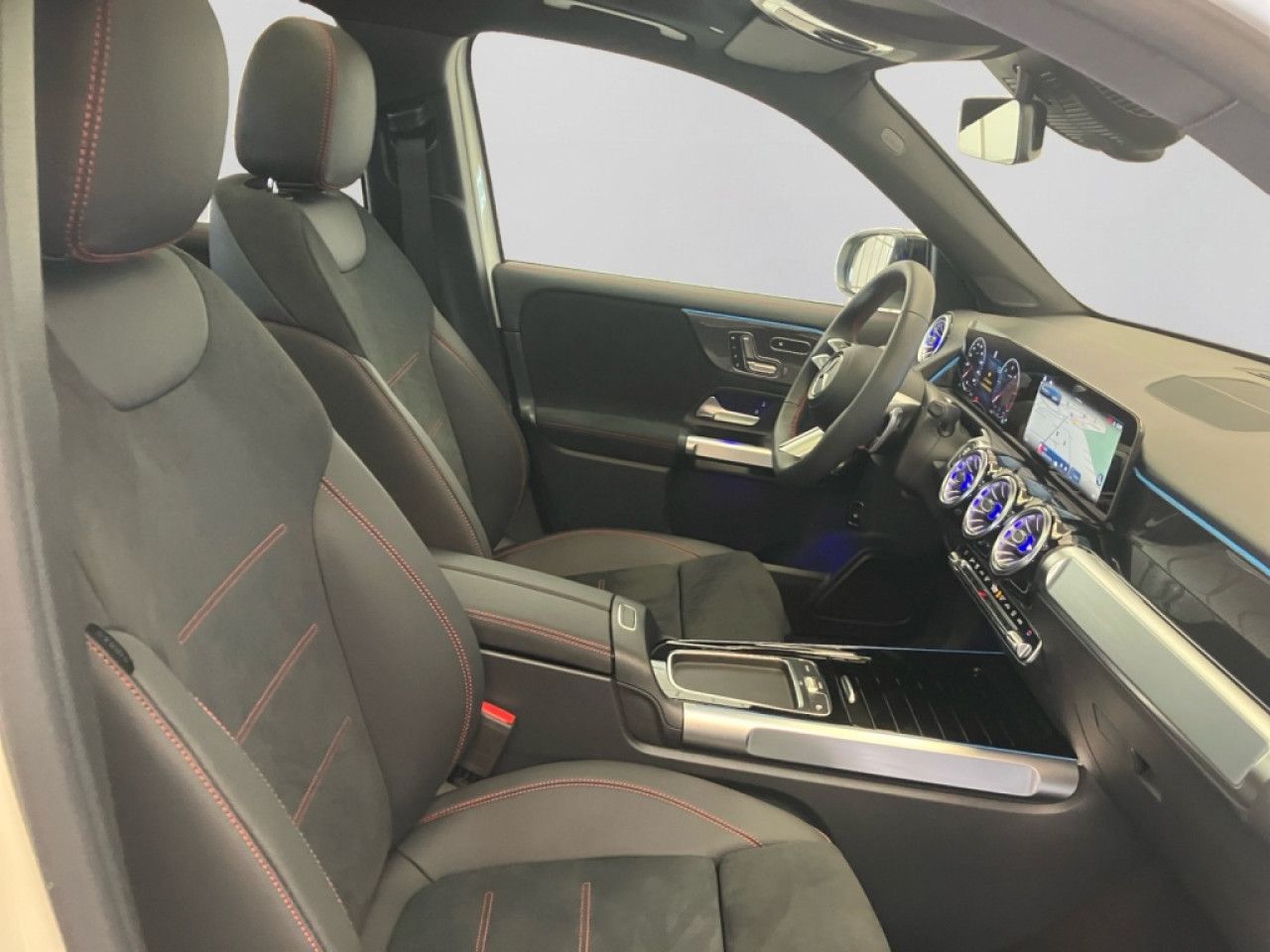Mercedes-Benz GLB – Bild 15