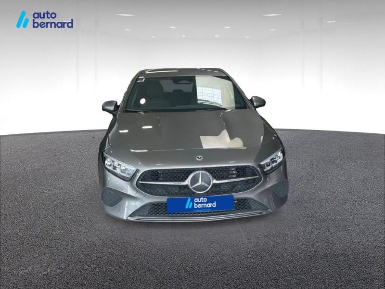 Photo du v&eacute;hicule 2 / 16