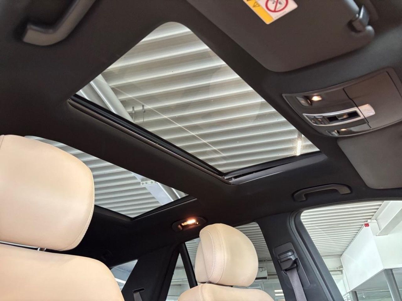 Fahrzeugbild 17 / 19