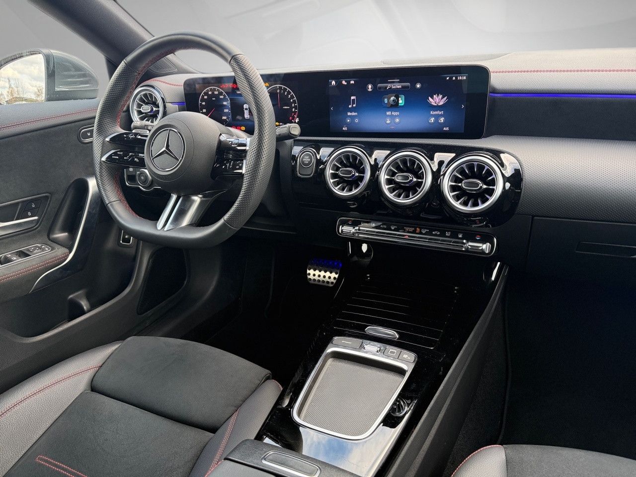 Fahrzeugbild 24 / 25