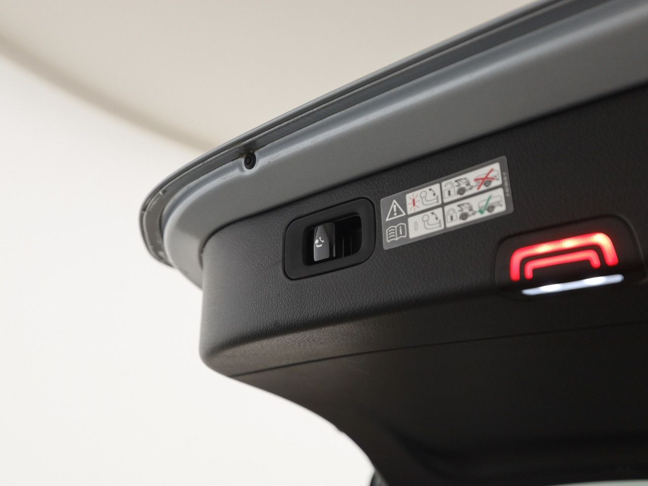Mercedes-Benz C-Klasse – Bild 22