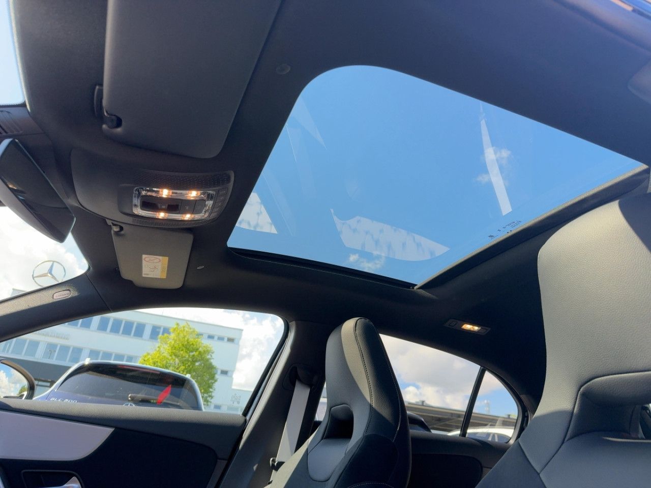 Fahrzeugbild 9 / 15