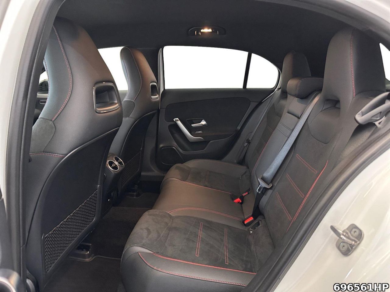 Fahrzeugbild 11 / 15