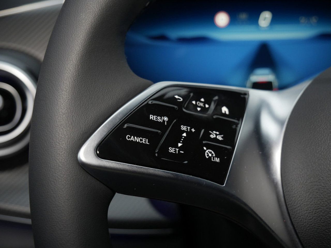 Fahrzeugbild 18 / 19