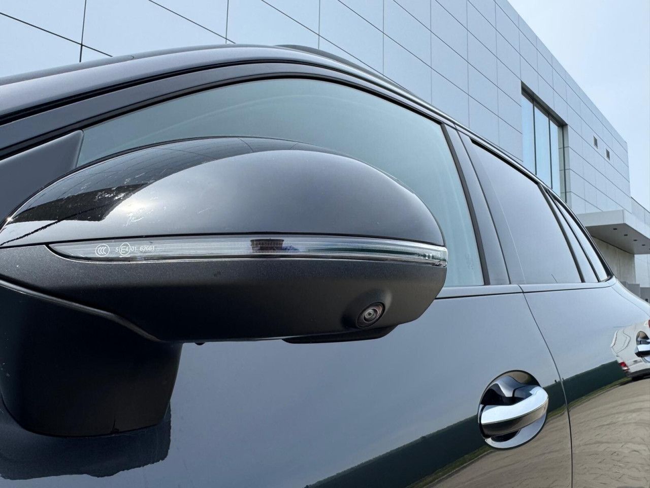 Zdjęcie pojazdu 17 / 32