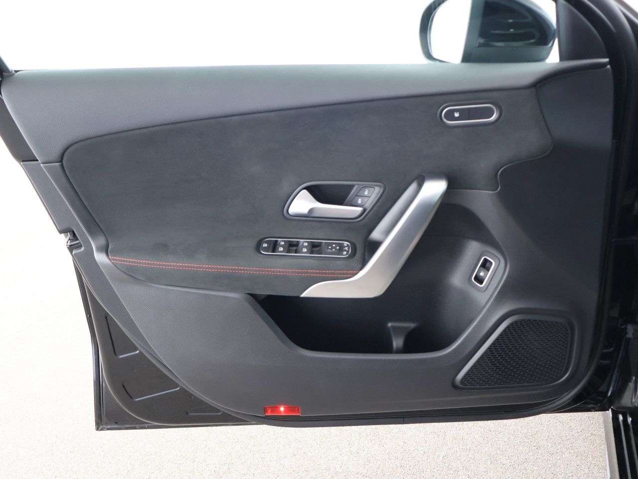 Mercedes-Benz A-Klasse – Bild 9