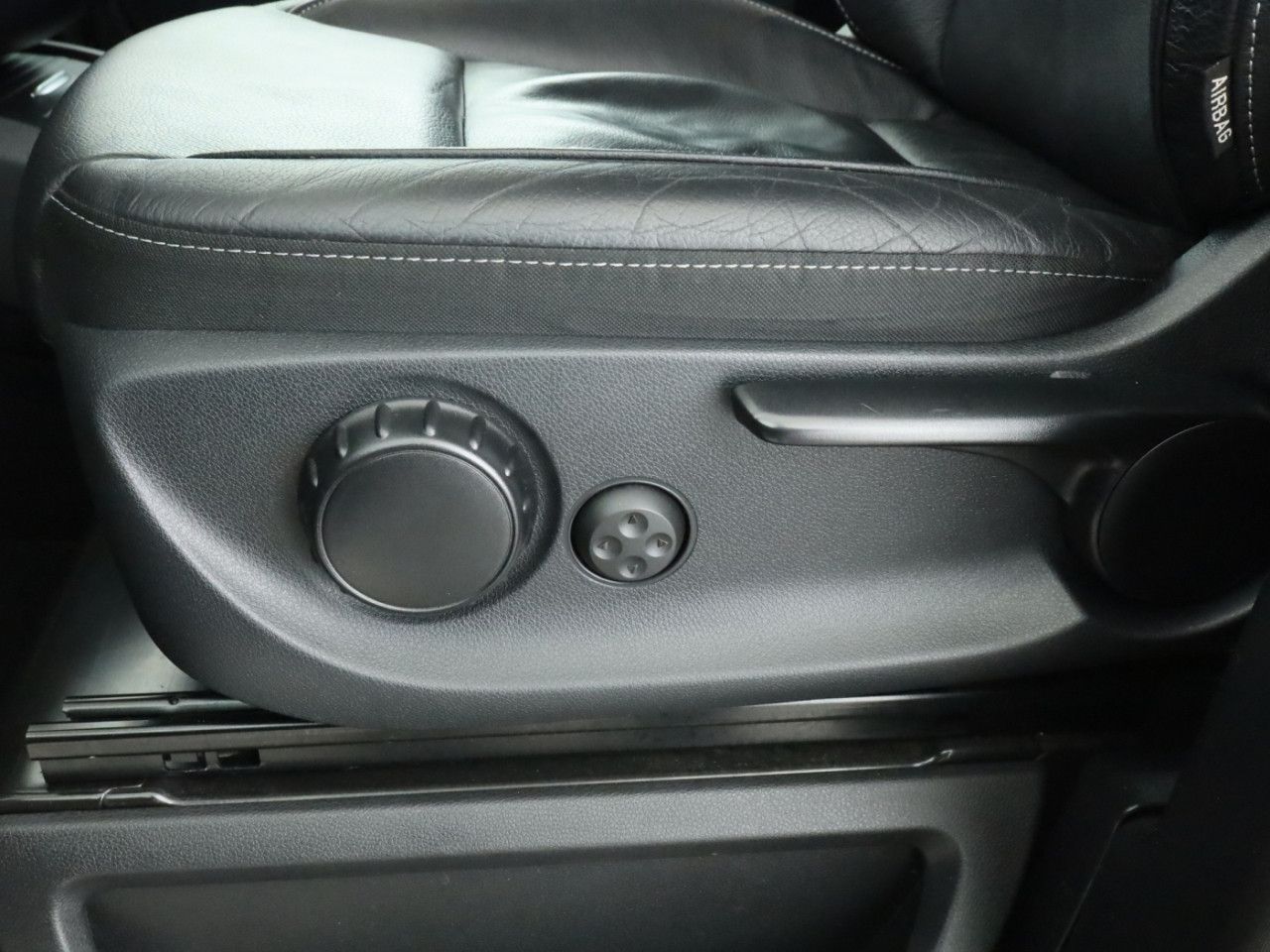 Fahrzeugbild 23 / 24