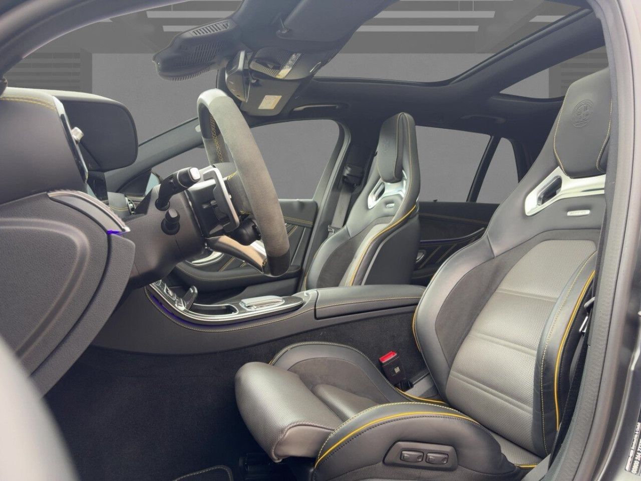 Mercedes-Benz E-Klasse – Bild 13