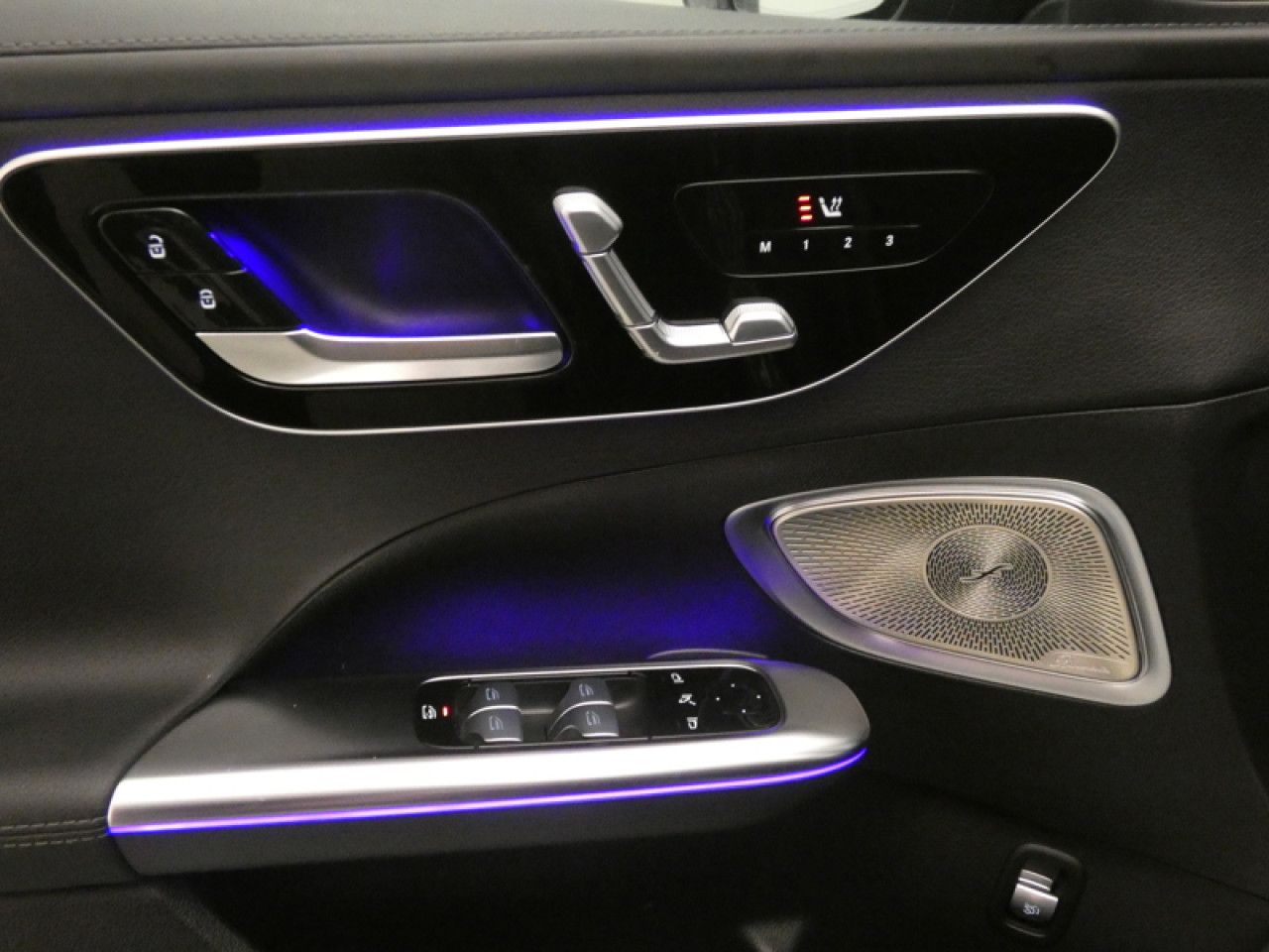 Photo du v&eacute;hicule 15 / 18