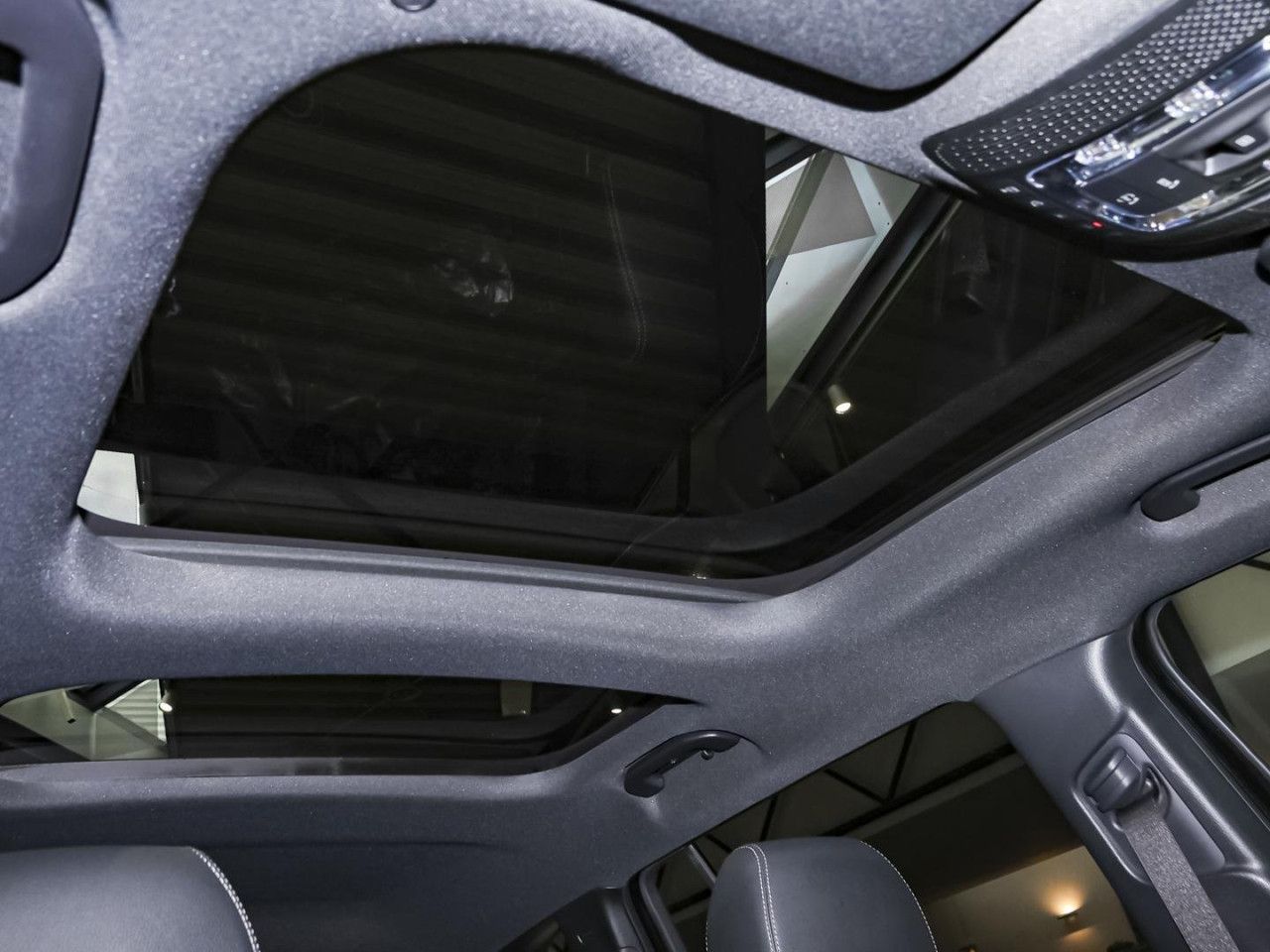 Mercedes-Benz EQB – Bild 9