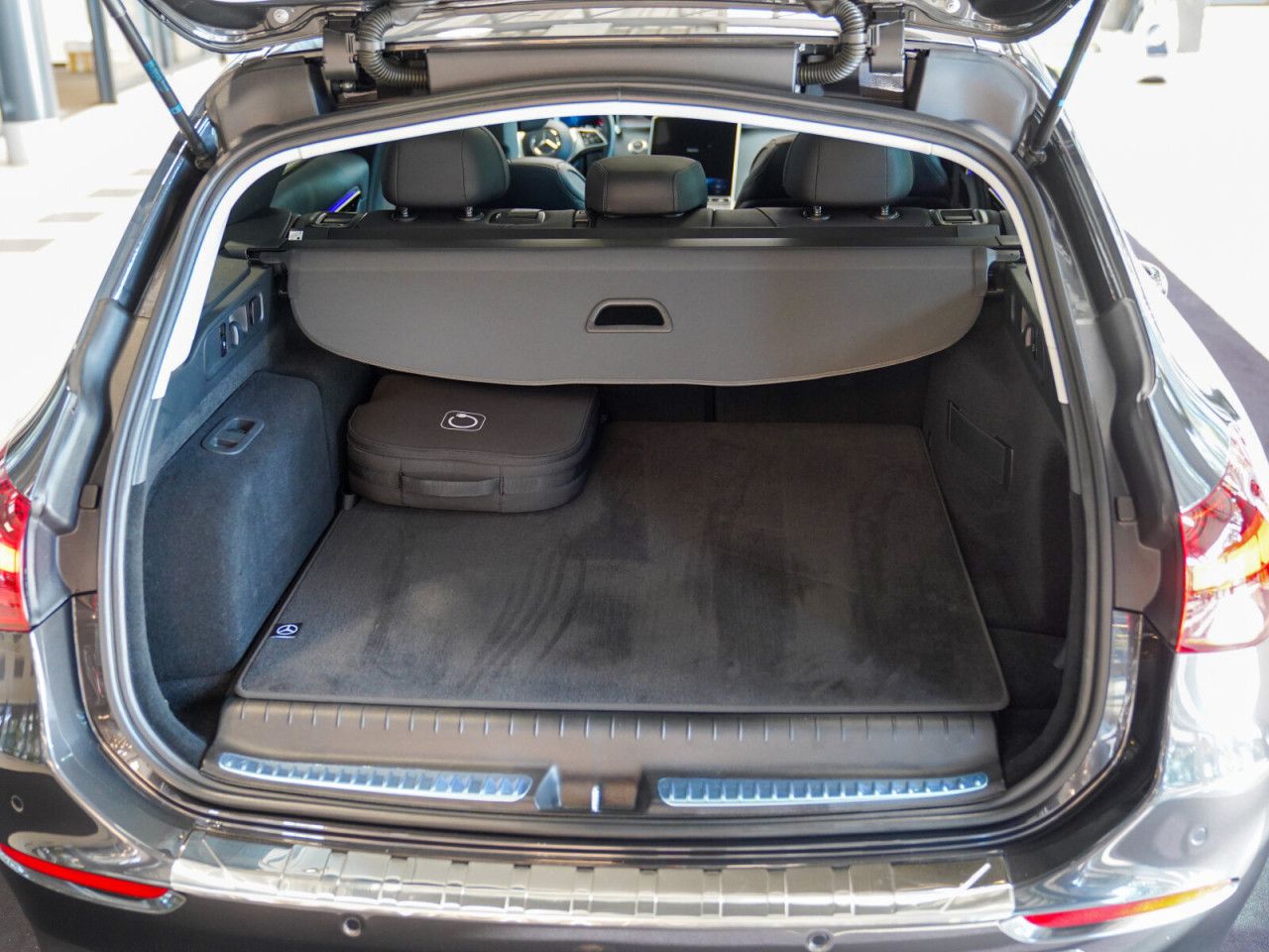 Mercedes-Benz C-Klasse – Bild 8