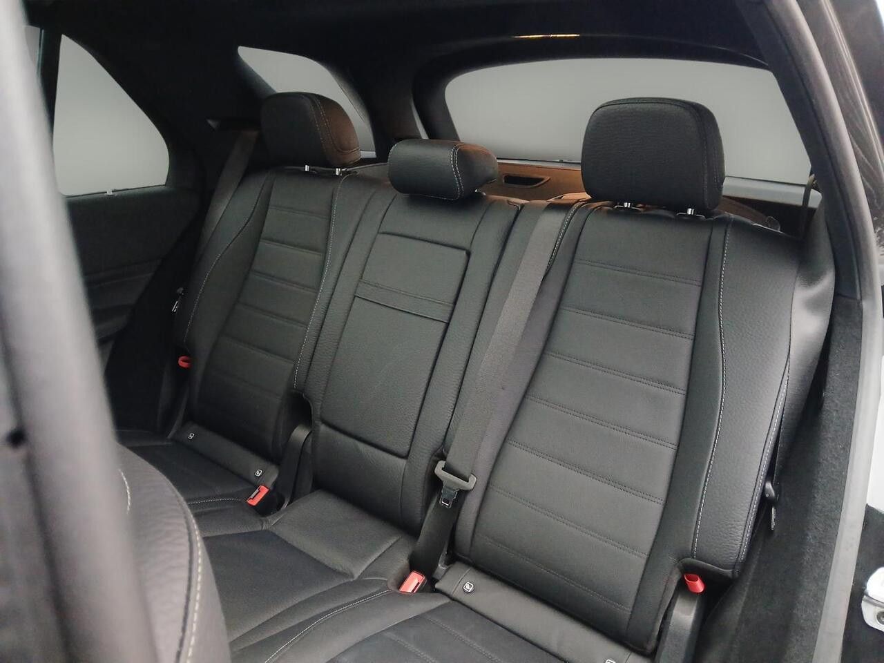 Zdjęcie pojazdu 14 / 25