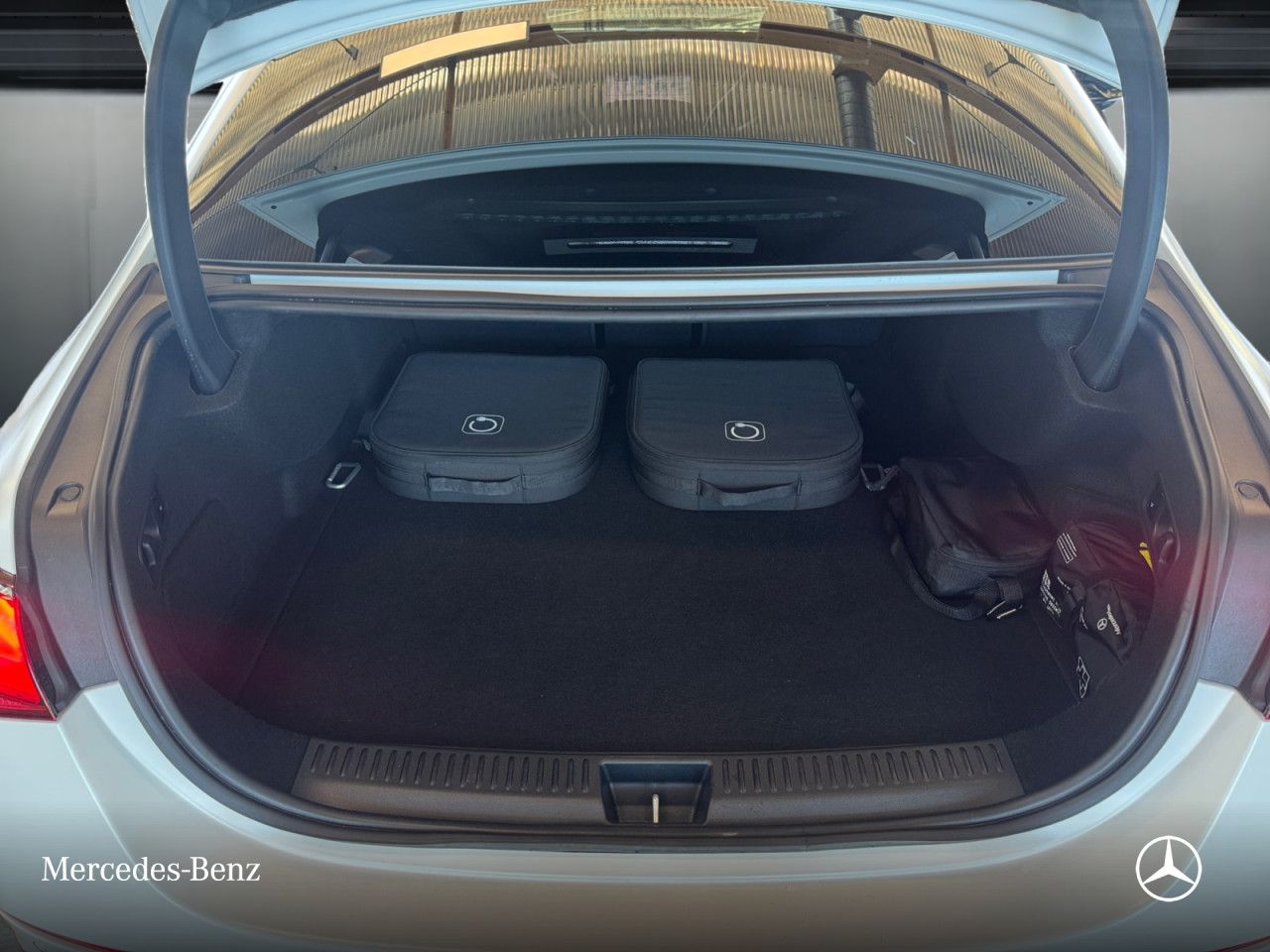 Mercedes-Benz E-Klasse – Bild 5