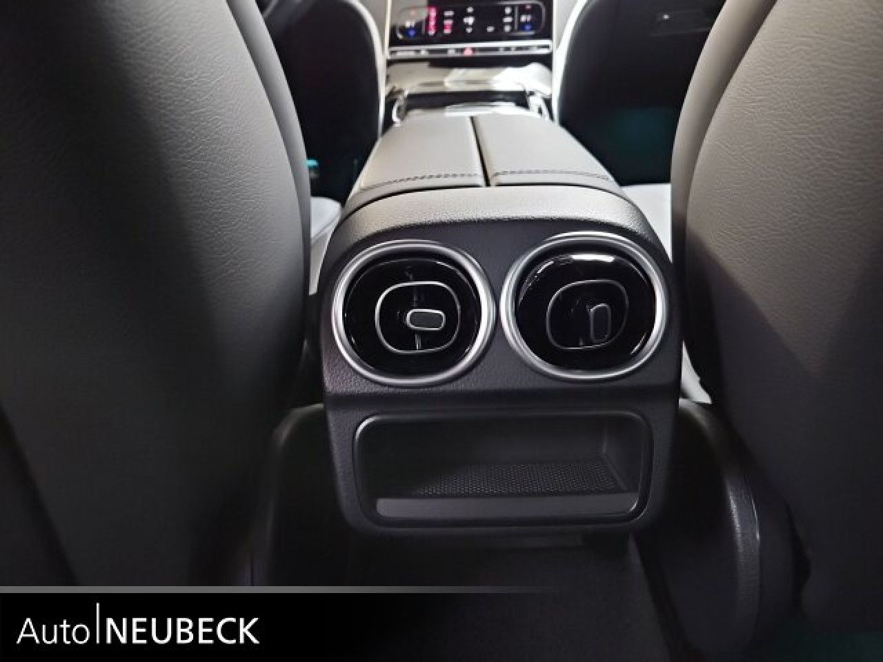 Mercedes-Benz C-Klasse – Bild 18
