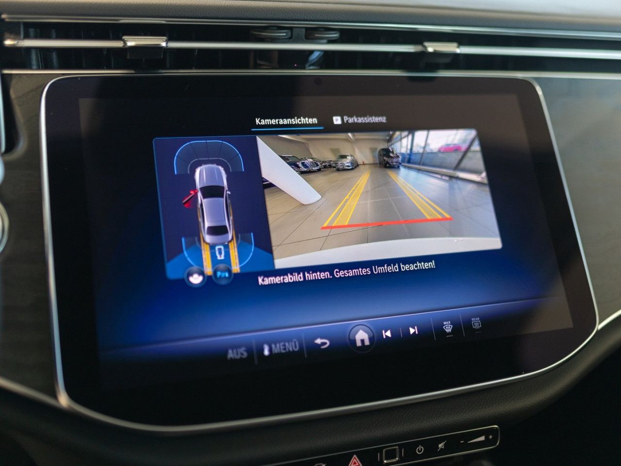 Mercedes-Benz E-Klasse – Bild 18