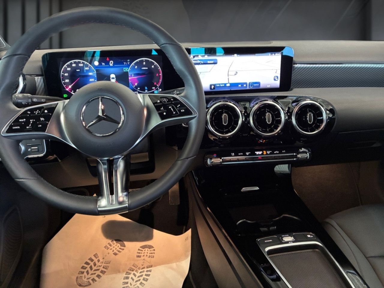 Mercedes-Benz A-Klasse – Bild 14