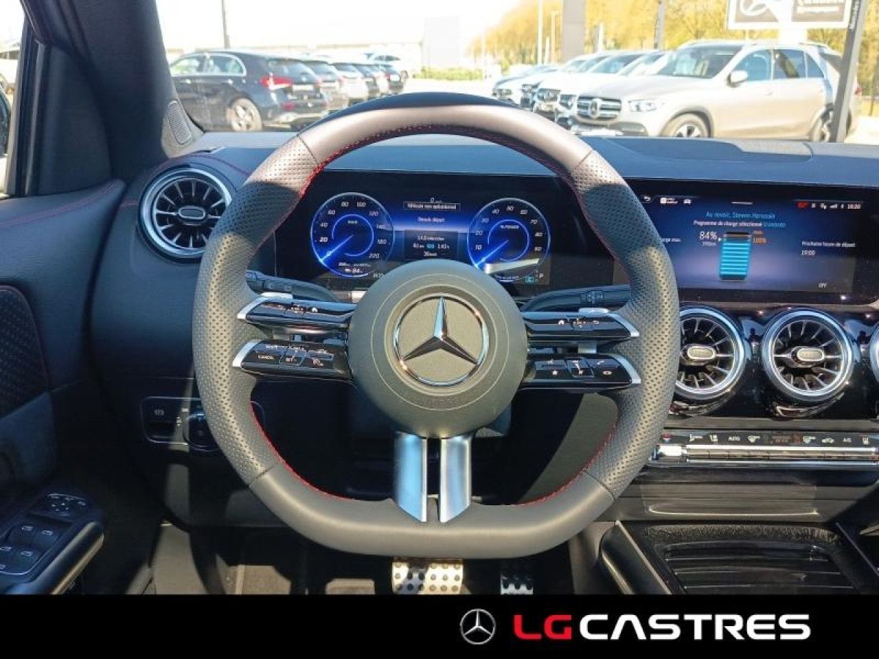 Photo du v&eacute;hicule 14 / 18