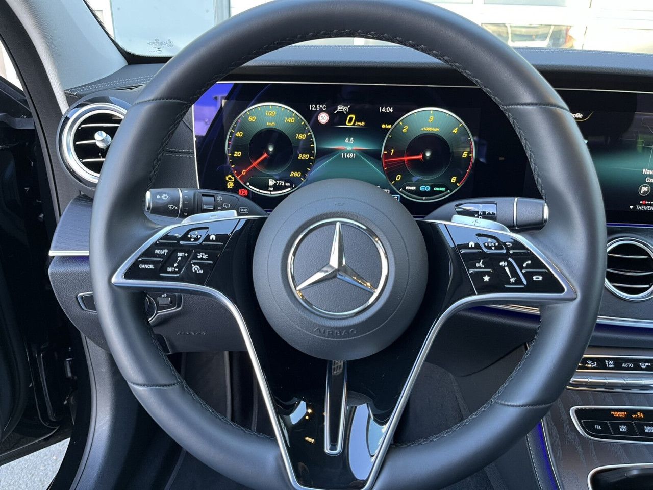Mercedes-Benz E-Klasse – Bild 18