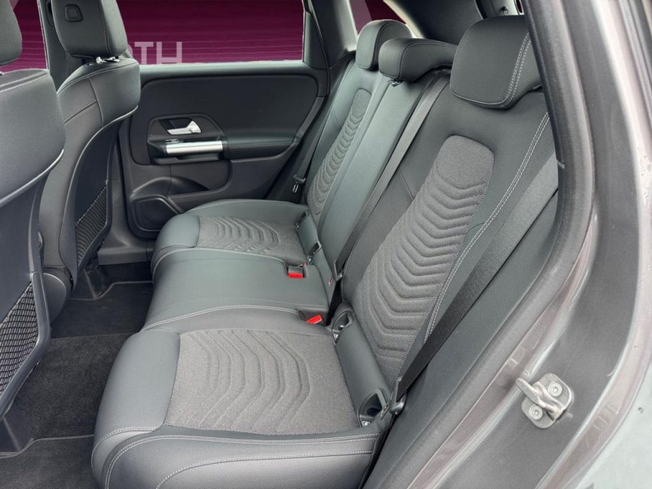 Fahrzeugbild 12 / 14